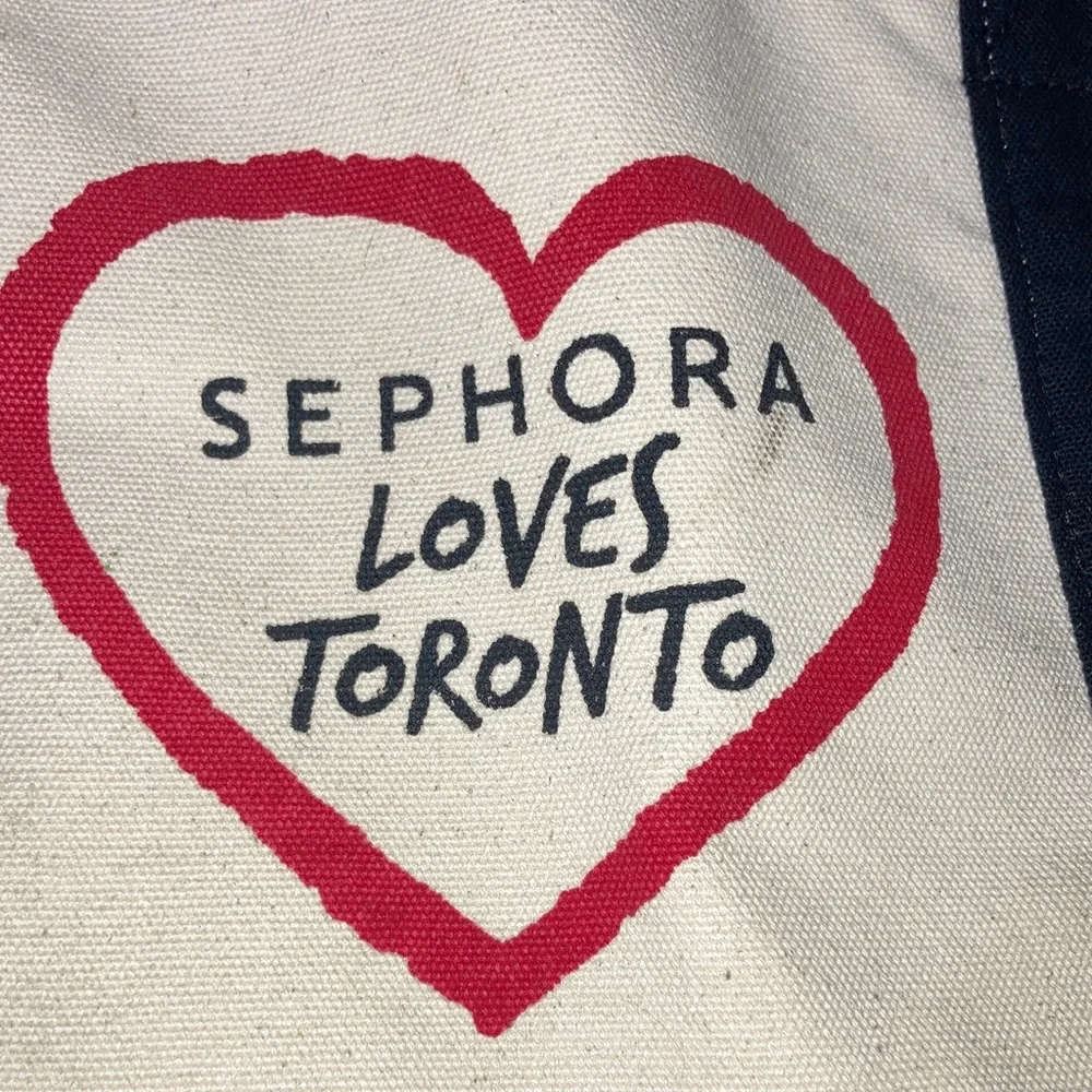 Sephora Heart Design Tote Bag - Black and Cream - Picture 2 of 5